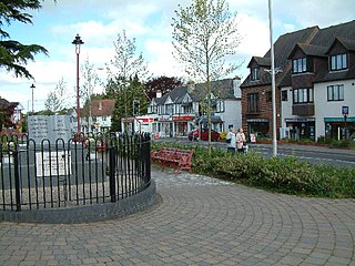 <span class="mw-page-title-main">Verwood</span> Human settlement in England