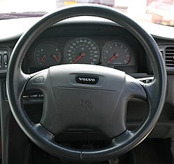 Volvo steering wheel.jpg