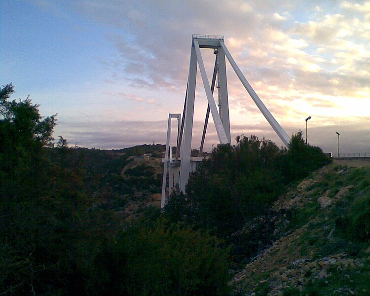 File:Wadi el Kuf Bridge 2010.jpg
