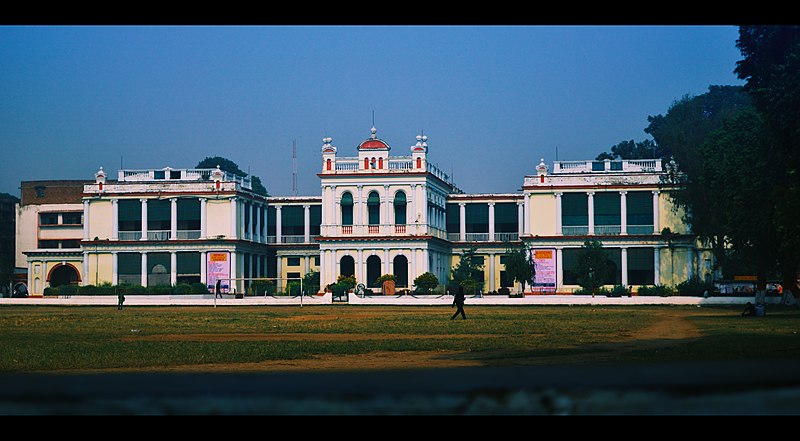 File:Wide Angle view of Patna College.jpg