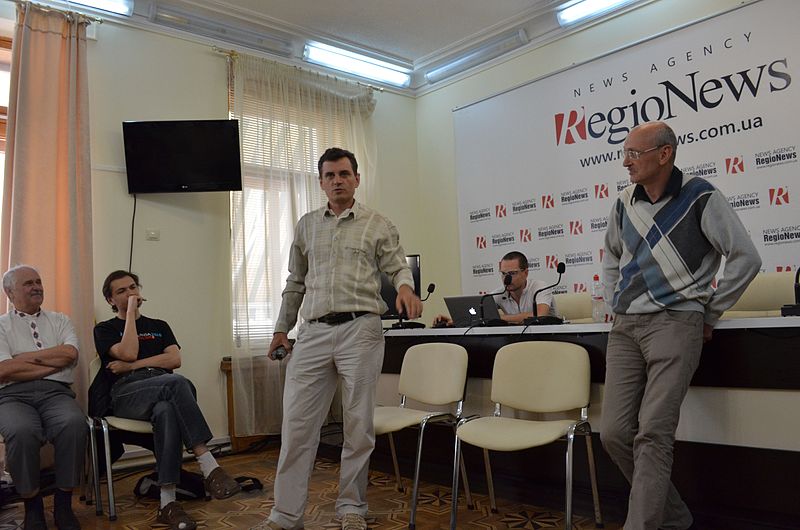 File:Wikimeetup in Kyiv 25-05-2013 096.jpg