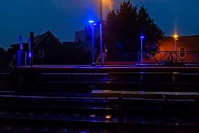 Blue lights (R) at the Woodside LIRR train station