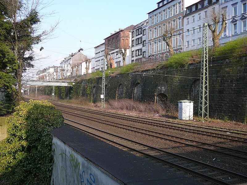 File:Wuppertal Erichstr 0003.jpg
