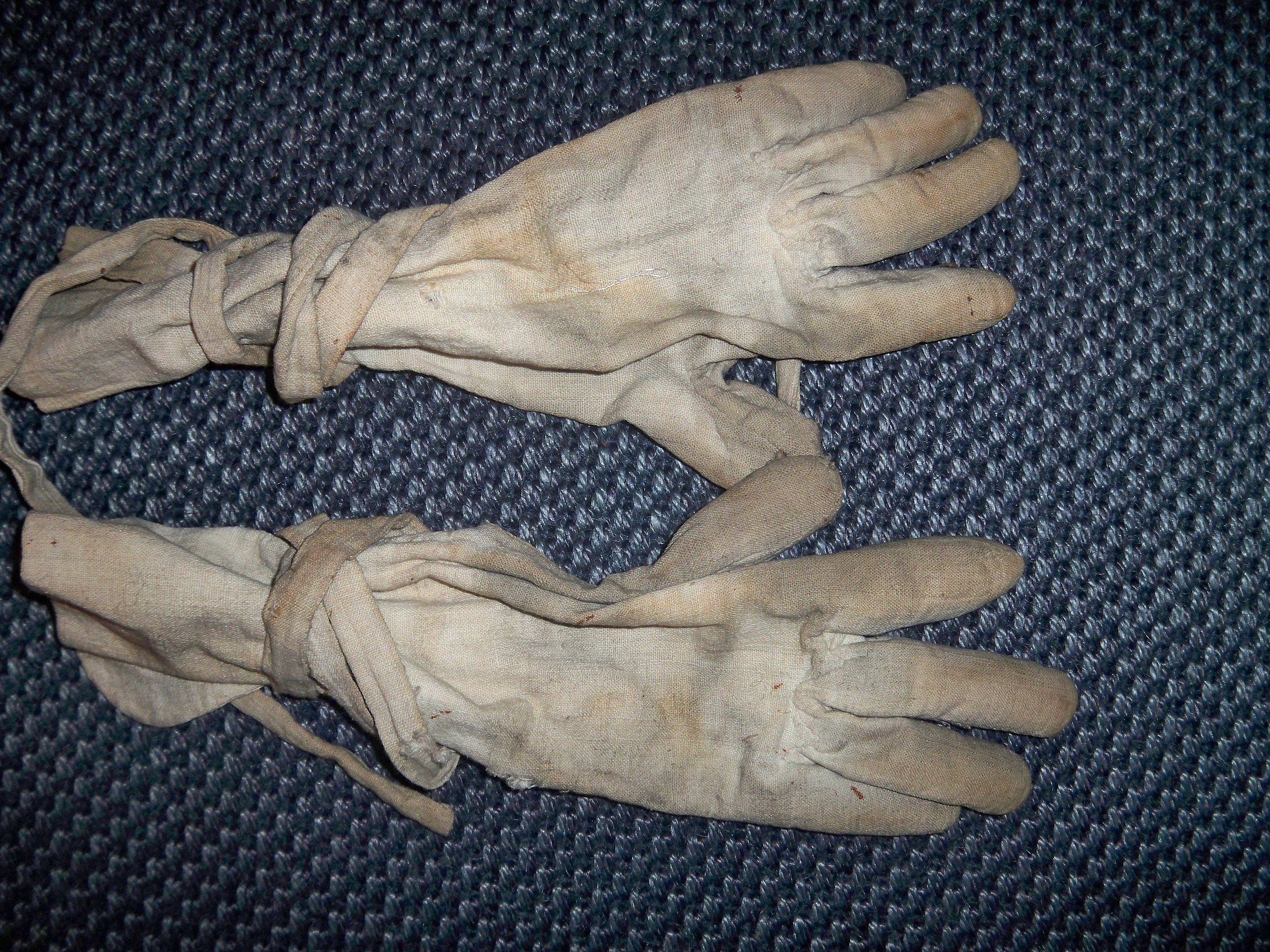 yugake glove