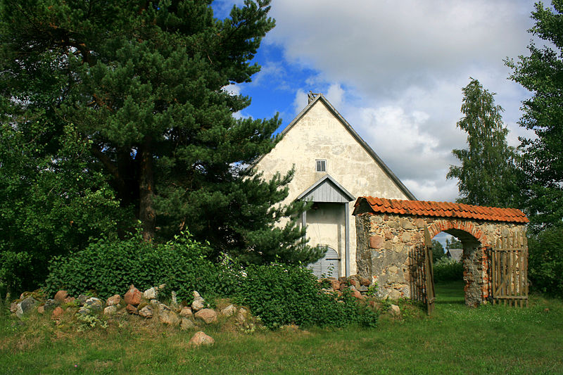 File:Ziemupe church.jpg