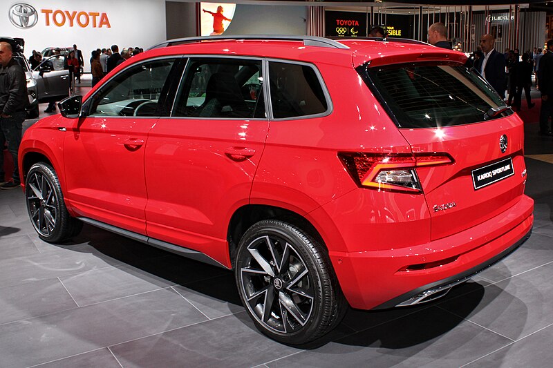 File:Škoda Karoq Sportline, Paris Motor Show 2018, IMG 0728.jpg