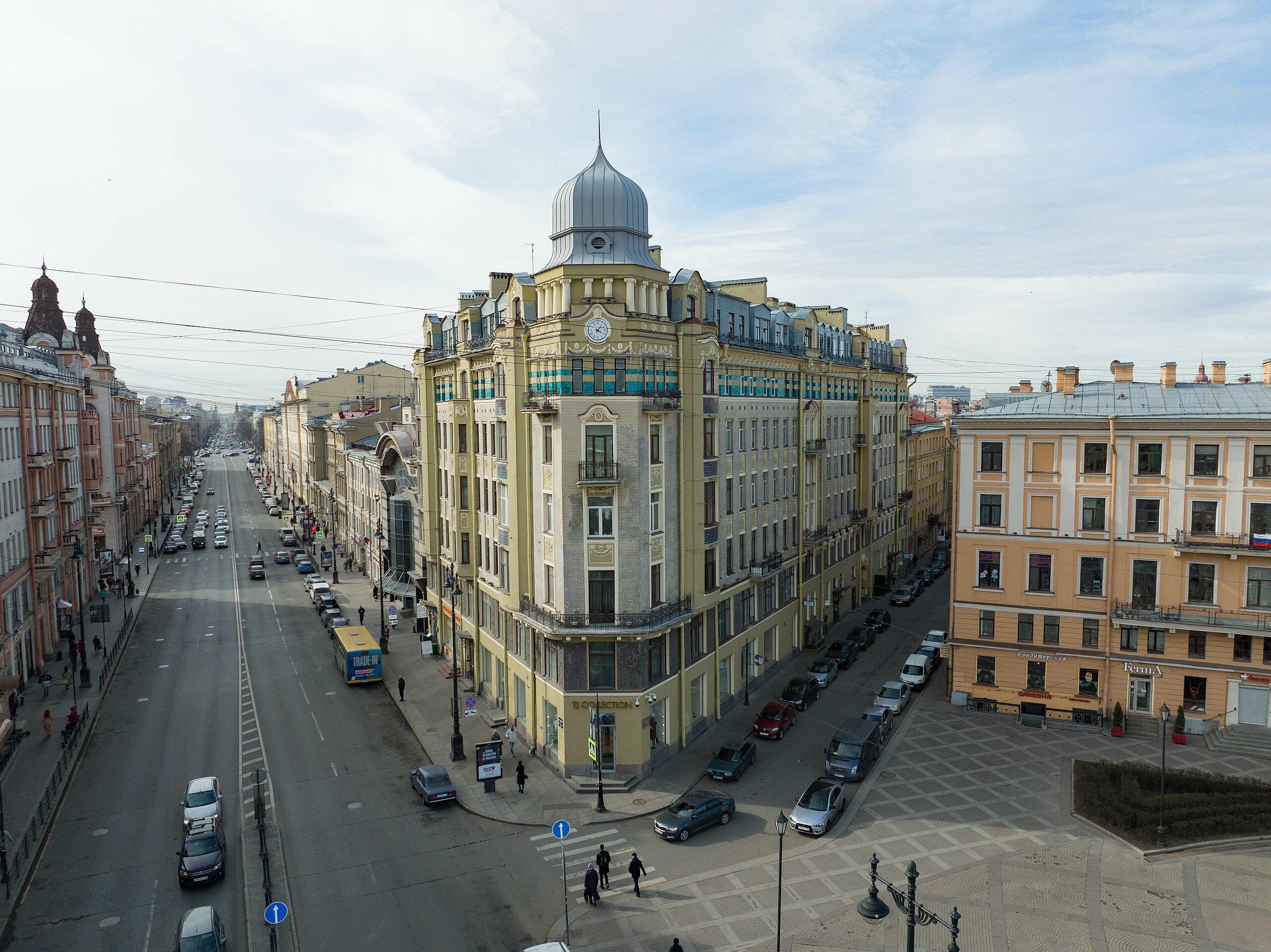 File:Санкт-Петербург, Московский 1 сверху.jpg - Wikimedia Commons