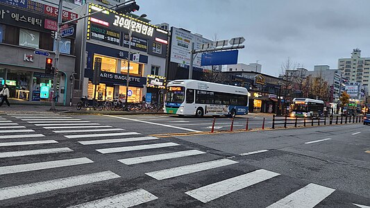 화영운수 2번에서 운행중인 일렉시티