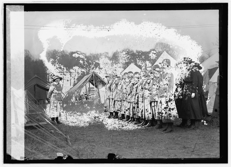 File:-2 Nat. Women's Defense League, (World War I) LCCN2016822923.tif