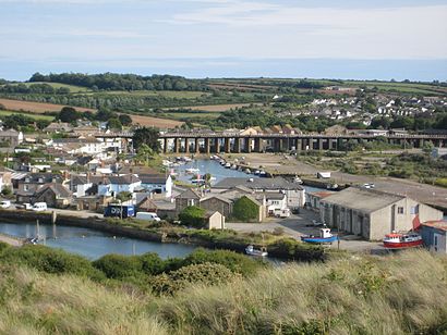 How to get to Hayle with public transport- About the place