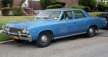 1967 Chevelle 300 Deluxe V8 four-door sedan 1967 Chevrolet Chevelle 300 Deluxe V8 4-dr, front left.jpg