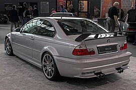 BMW M3 GTR Straßenversion - left rear view