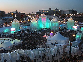 The 2004 Ice Palace 2004 Winter Carnival Ice Castle (night).jpg