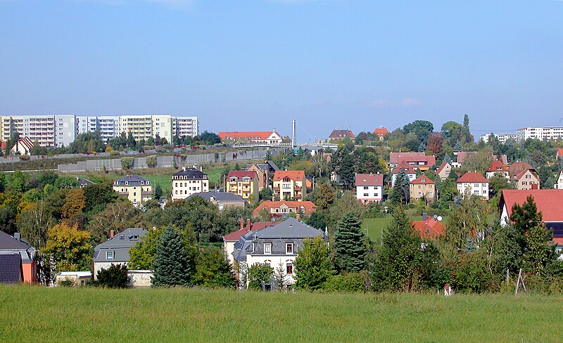 File:20080928065DR Dresden von Süden auf Kaitz Kleinpestitz Südhöhe.jpg