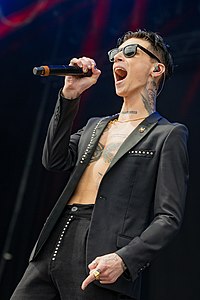 people_wikipedia_image_from Andy Biersack