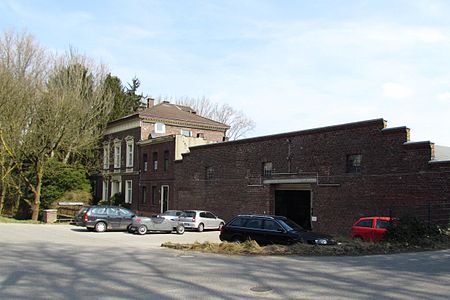 374 Heutige Gebäude der Papiermühle Wickrath