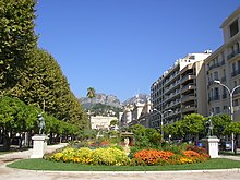 Avenue Boyer con i giardini Bioves