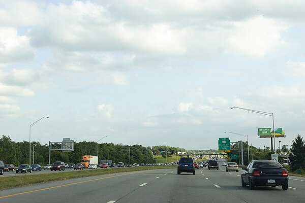 I-390 southbound by the Greater Rochester International Airport, with heavy traffic on the northbound side