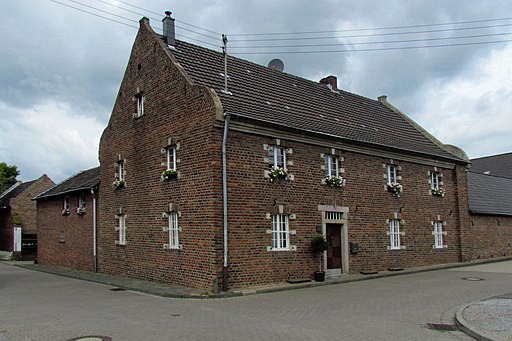 A 37 Backsteinhof (Blöcher Hof), Am Eckinghof 8 (Rommerskirchen)