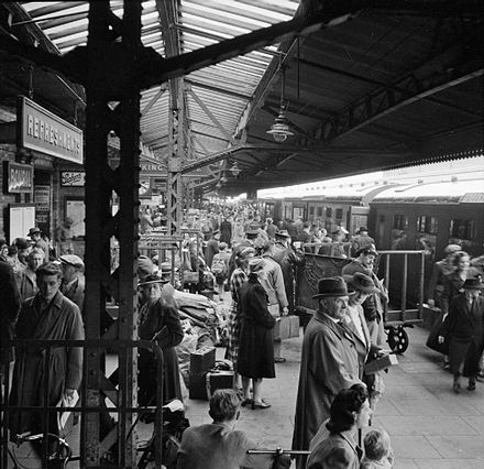 Platform one at Reading railway station in 1945