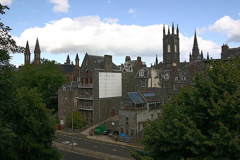 File:Aberdeen-198-Tuerme-2009-gje.jpg