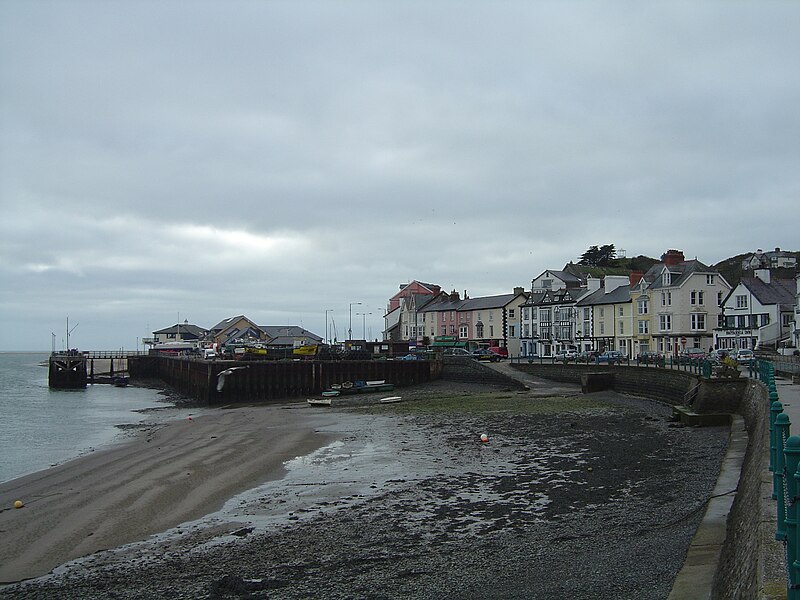 File:Aberdyfi - 2009-02-27.jpg