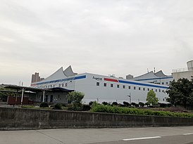 фабрика в Ичан