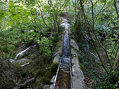 Aqueduc traversant le Nant Bauchet.