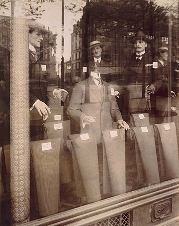 File:Atget - Avenue des Gobelins.jpg