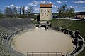 Von den Römern hinterlassen: Ein Amphitheater im Lager Aventicum, heute das Städtchen Avenches