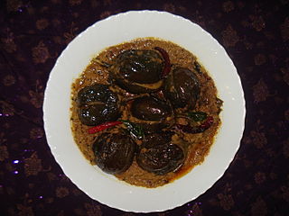 <span class="mw-page-title-main">Baghaar-e-baingan</span> Hyderabadi cuisine