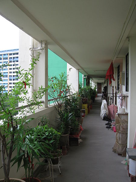 File:Bedok North corridor, Jan 06.JPG