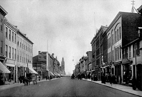 Front Street, 1900