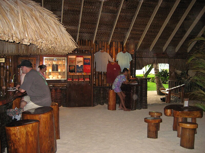 File:Bloody Mary's with the sandy floor and log stools - panoramio.jpg