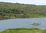 Loch Ardbhair – Einer der seltenen Inselbrochs in Sutherland