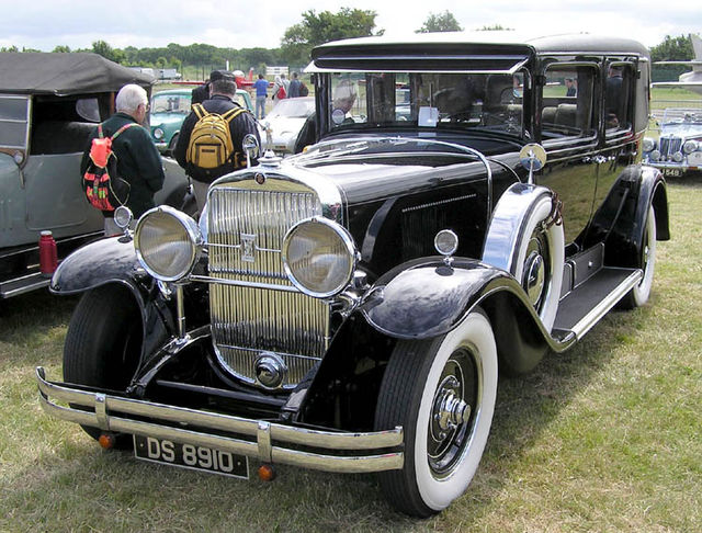 1929 Cadillac V8 series 341-B Imperial sedan or limousine, body by Fleetwood