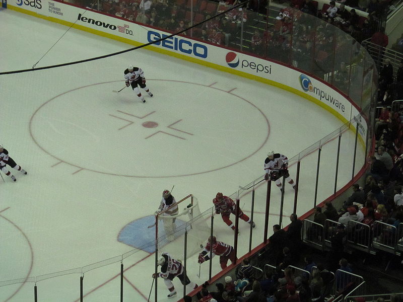 File:Carolina Hurricanes vs. New Jersey Devils - March 9, 2013 (8553510422).jpg