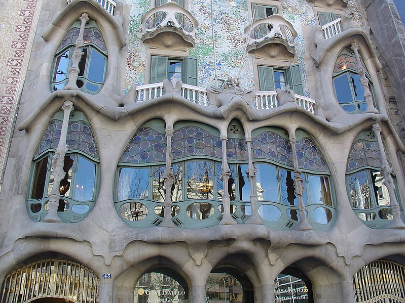 File:Casa Batlló (Barcelona) - 9.jpg