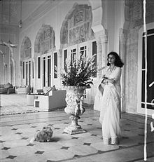 Cecil Beaton Photographs- Political and Military Personalities IB698.jpg
