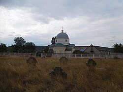 Свято-Костянтино-Оленівська церква і старий козацький цвинтар