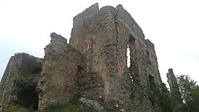 Château de Coustaussa makalesinin açıklayıcı görüntüsü