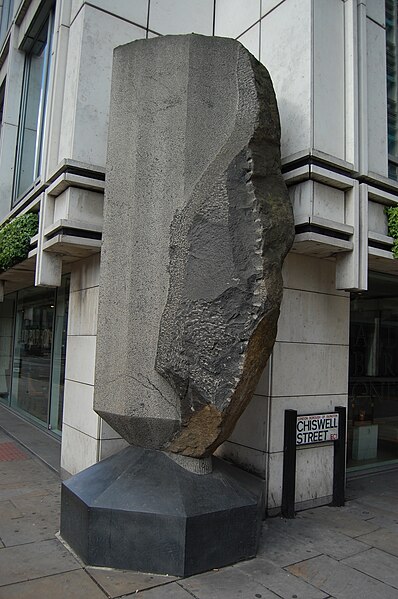 File:Chiswell Street artwork - City of London - 2014-08-09 - Andy Mabbett - 02.JPG