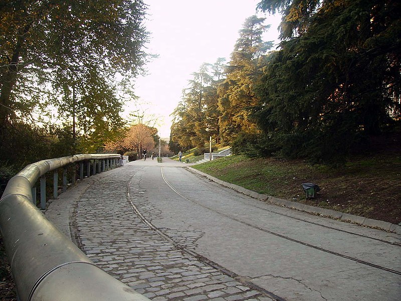 File:Ciudad Universitaria - panoramio - Ricardo Ricote Rodrí… (7).jpg