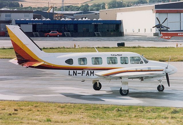 Coast Aero Center Piper PA-31 Navajo at Aberdeen Airport in 1986