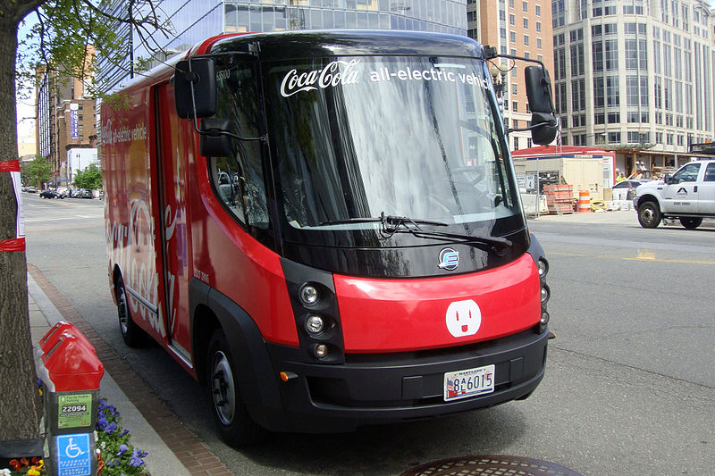 File:Coca Cola eStar EV DC 04 2012 3741.JPG