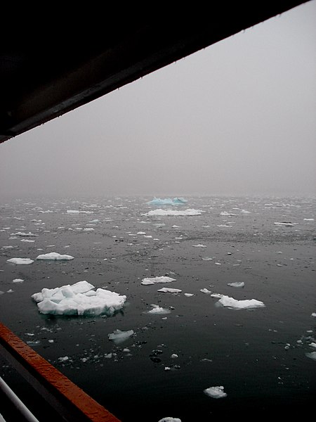 File:Columbia Bay...Prince William Sound (2579208932).jpg