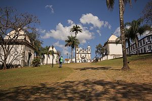 Die barocke Wallfahrtskirche mit Kapellen im Heiligtum Bom Jesus de Matosinhos von Congonhas