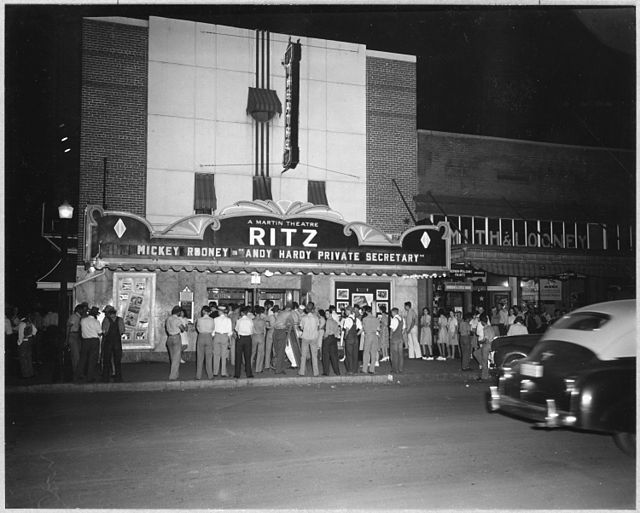 Midnight showing of the film in Alabama