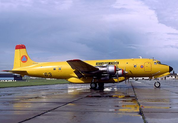 A former Douglas DC-6 at Paris–Le Bourget Airport