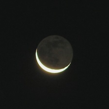 Tập_tin:Earthshine_2005-09-01.jpg